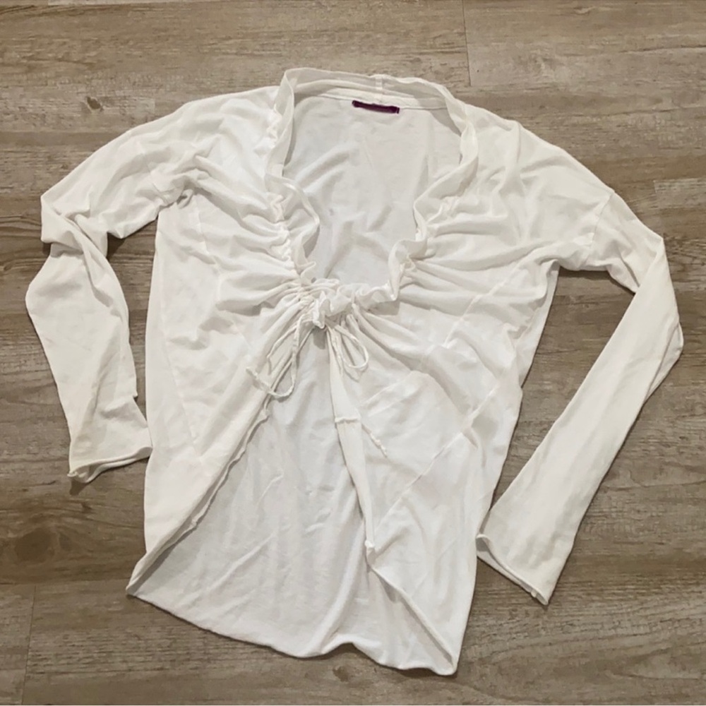Velvet by Graham & Spencer White Cotton Shrug - Picture 3 of 7
